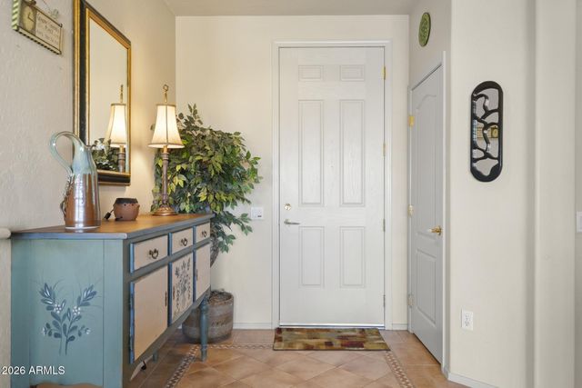 18717 N CLOVER Court, Surprise, AZ 85387