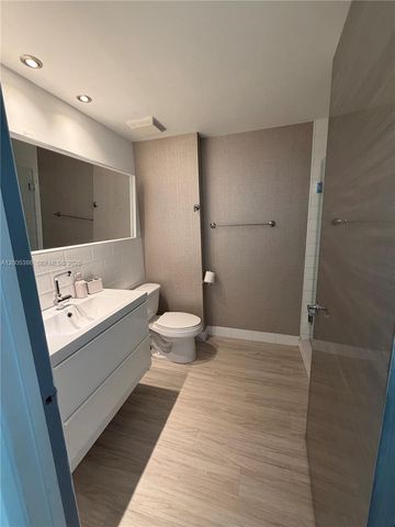 690 SW 1st Ct 2524, Miami, FL 33130