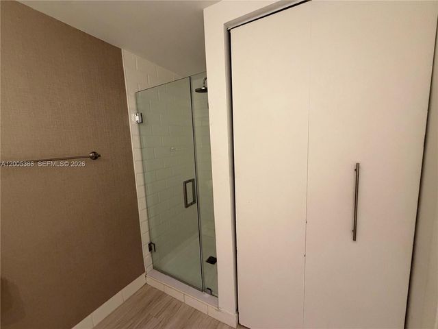 690 SW 1st Ct 2524, Miami, FL 33130