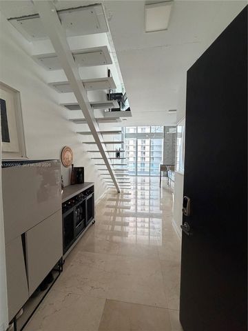 690 SW 1st Ct 2524, Miami, FL 33130