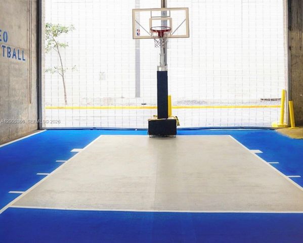 690 SW 1st Ct 2524, Miami, FL 33130