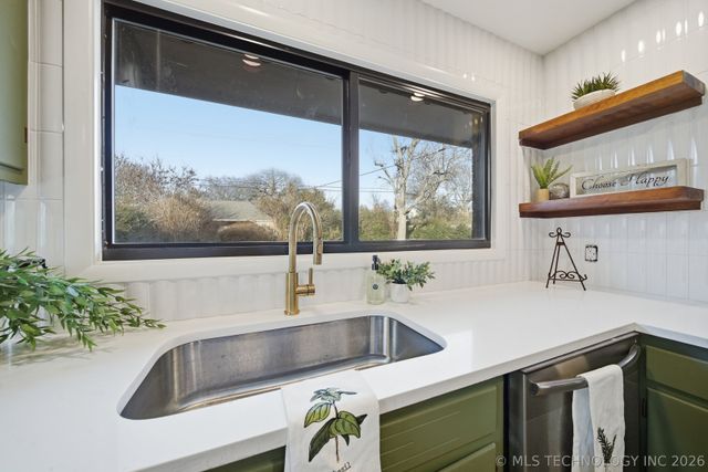 3733 E 56th Street, Tulsa, OK 74135