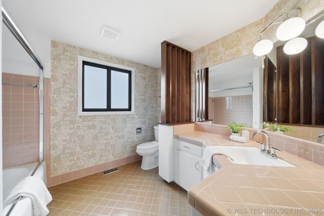 3733 E 56th Street, Tulsa, OK 74135