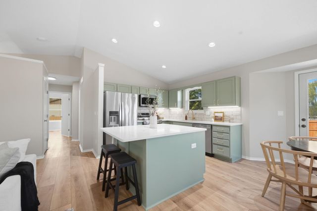 1257 N Seasons St, Goddard, KS 67052