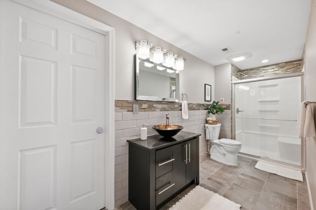 1257 N Seasons St, Goddard, KS 67052