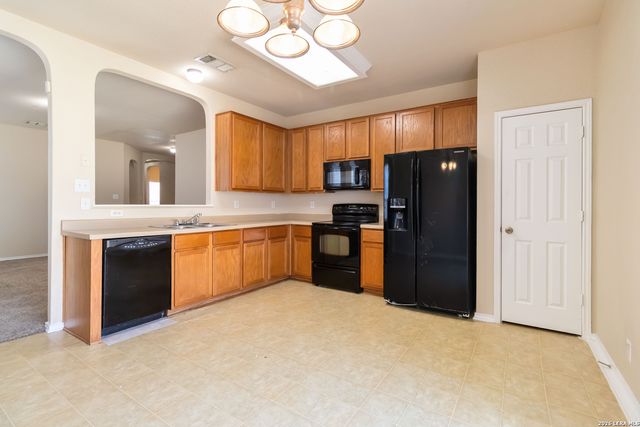 7827 LIBERTY ISLAND, San Antonio, TX 78227