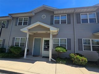 2295 Milburn Avenue 13, Baldwin, NY 11510