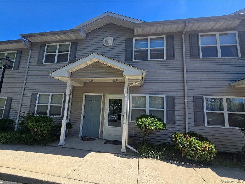 2295 Milburn Avenue 13, Baldwin, NY 11510
