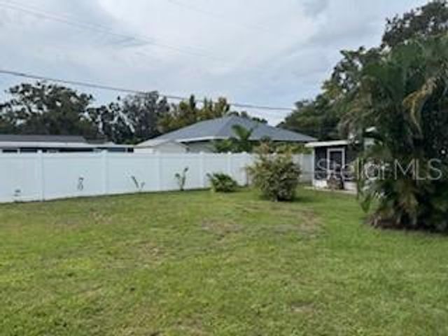 903 16TH AVENUE SW, Largo, FL 33770