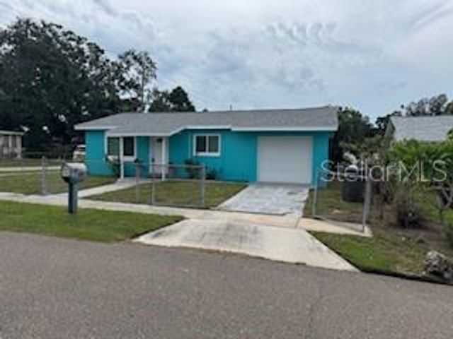 903 16TH AVENUE SW, Largo, FL 33770