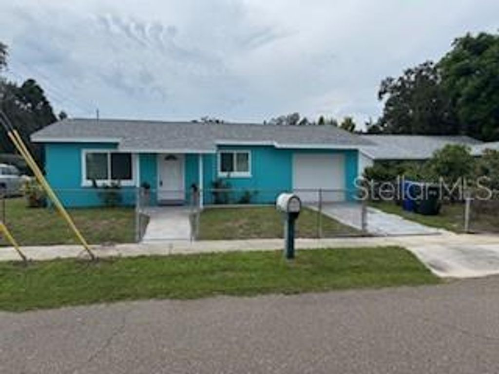 903 16TH AVENUE SW, Largo, FL 33770