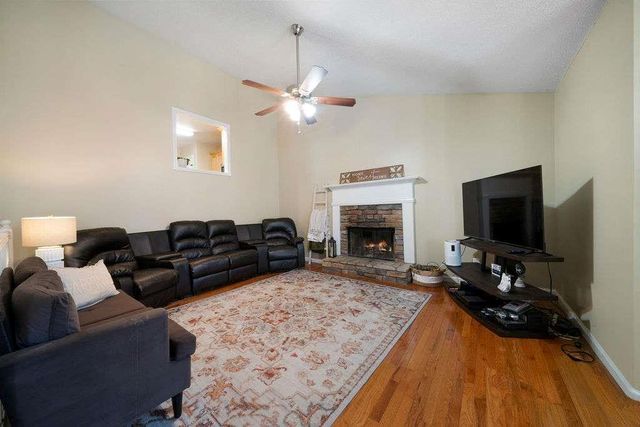 39 Rosemary Path, Rockmart, GA 30153