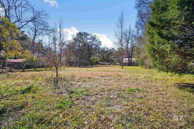 1001 Cleveland Road, Saraland, AL 36571