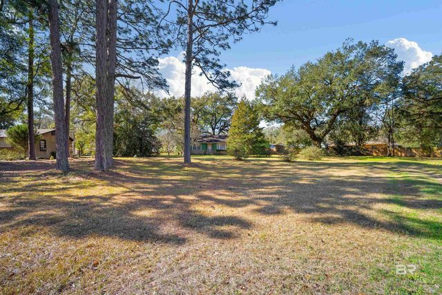 1001 Cleveland Road, Saraland, AL 36571