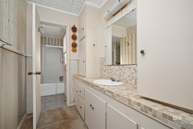 1001 Cleveland Road, Saraland, AL 36571