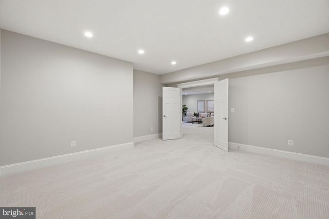 3555 N DICKERSON ST, Arlington, VA 22207