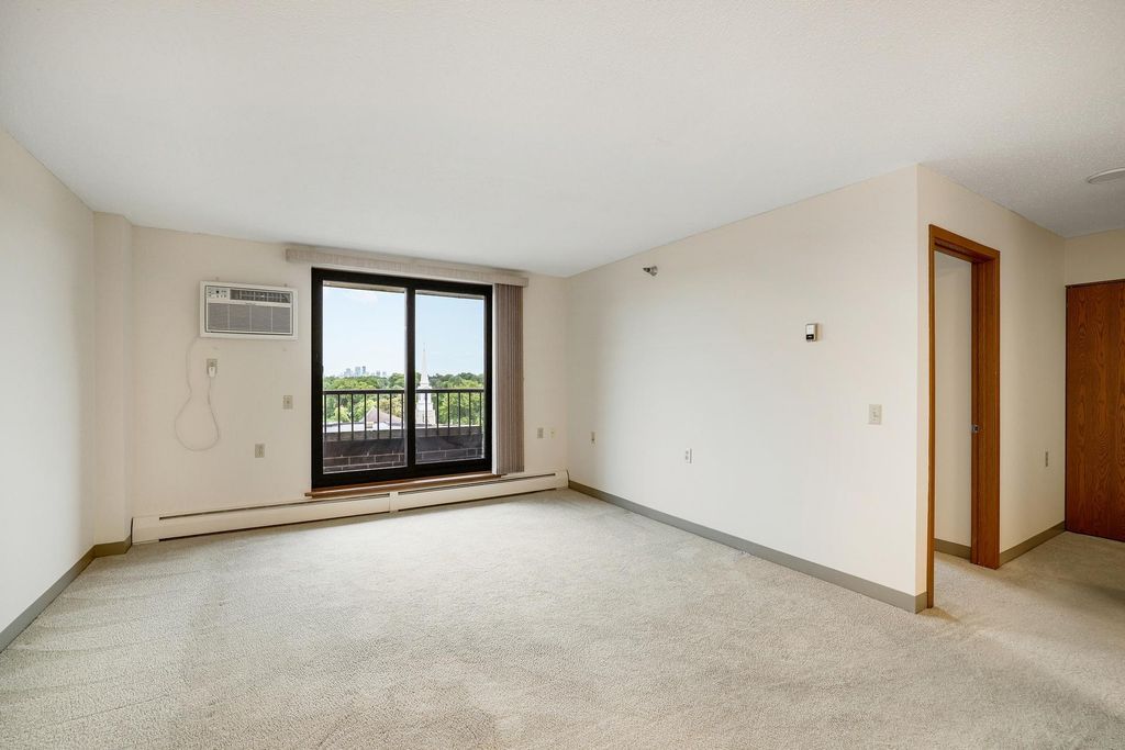 7600 Golden Valley Road 805, Golden Valley, MN 55427 — photo 2
