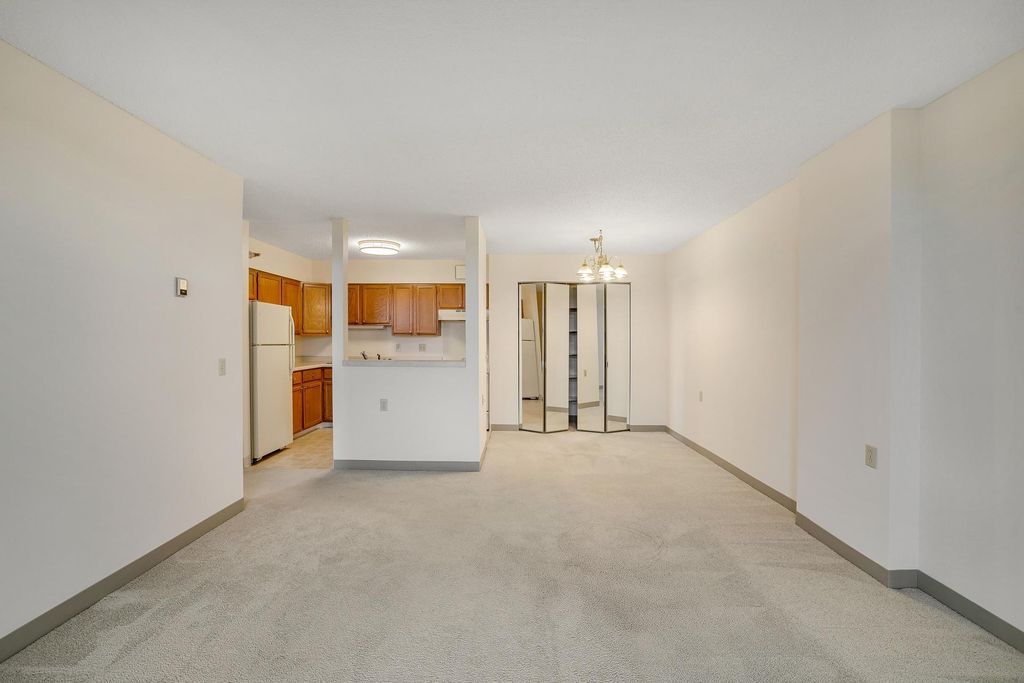 7600 Golden Valley Road 805, Golden Valley, MN 55427 — photo 4