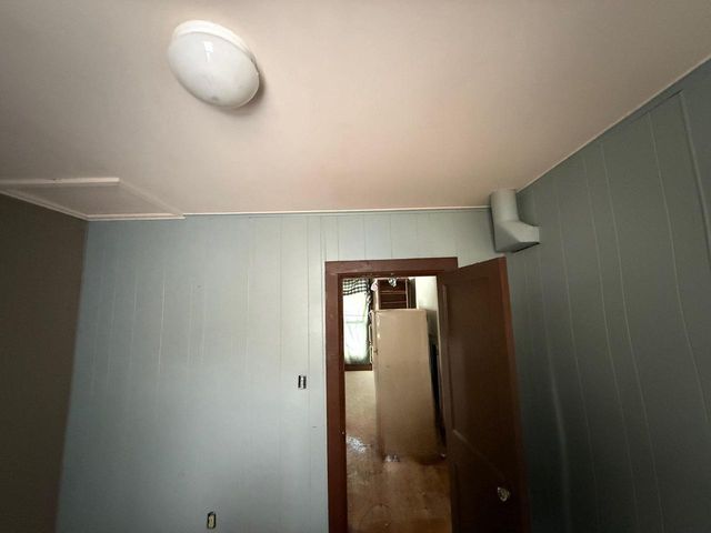 20 W HARVEY STREET, Rhinelander, WI 54501