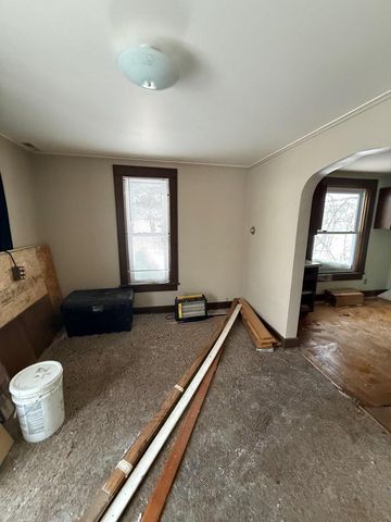 20 W HARVEY STREET, Rhinelander, WI 54501