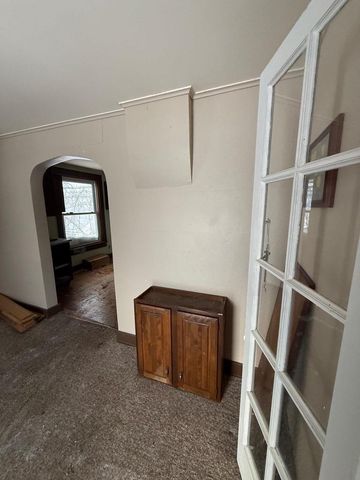 20 W HARVEY STREET, Rhinelander, WI 54501