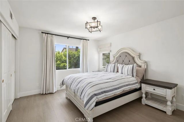 37 Pheasant Creek, Irvine, CA 92618