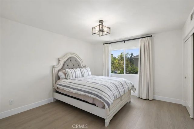 37 Pheasant Creek, Irvine, CA 92618