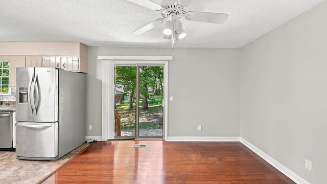 1300 Highcrest Drive, Hixson, TN 37343