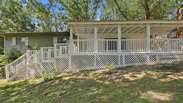1300 Highcrest Drive, Hixson, TN 37343