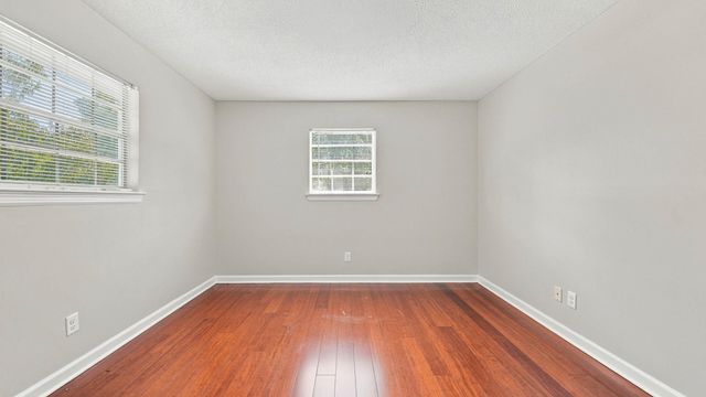 1300 Highcrest Drive, Hixson, TN 37343