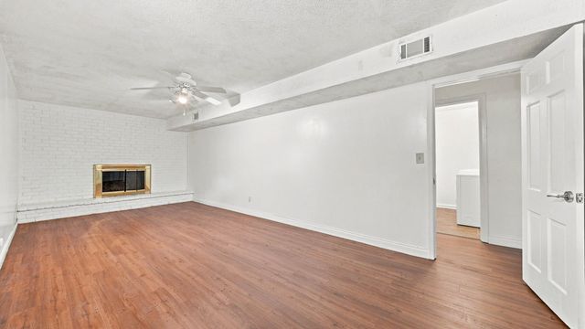 1300 Highcrest Drive, Hixson, TN 37343