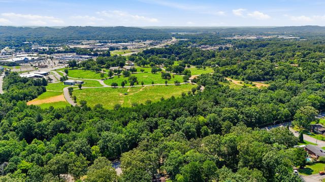 1300 Highcrest Drive, Hixson, TN 37343