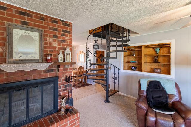 1409 N Iowa Street, Shamrock, TX 79079