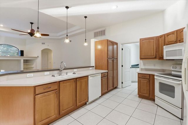 26 PLUMBAGO COURT, Homosassa, FL 34446