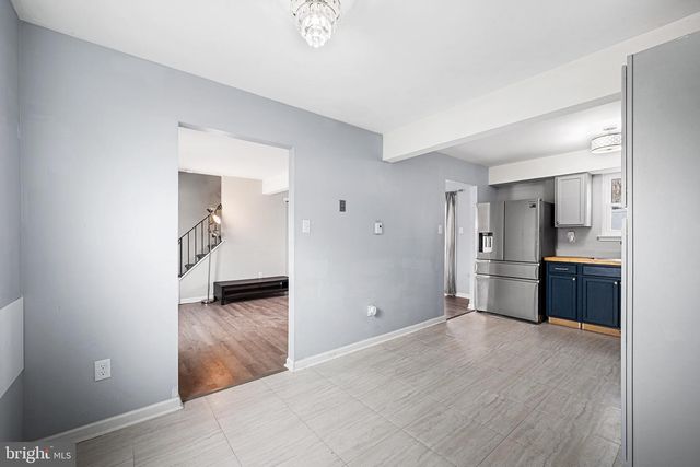 69 EDINSHIRE RD, Sicklerville, NJ 08081