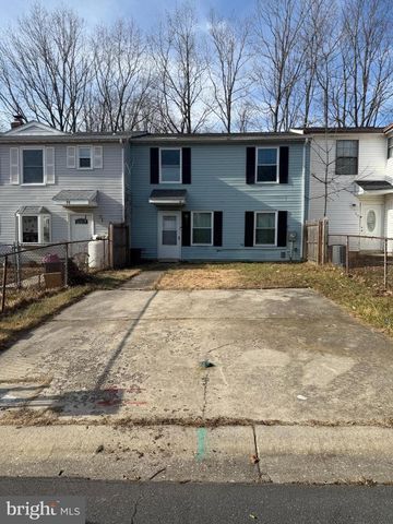 69 EDINSHIRE RD, Sicklerville, NJ 08081