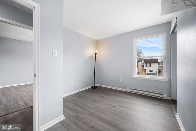 69 EDINSHIRE RD, Sicklerville, NJ 08081