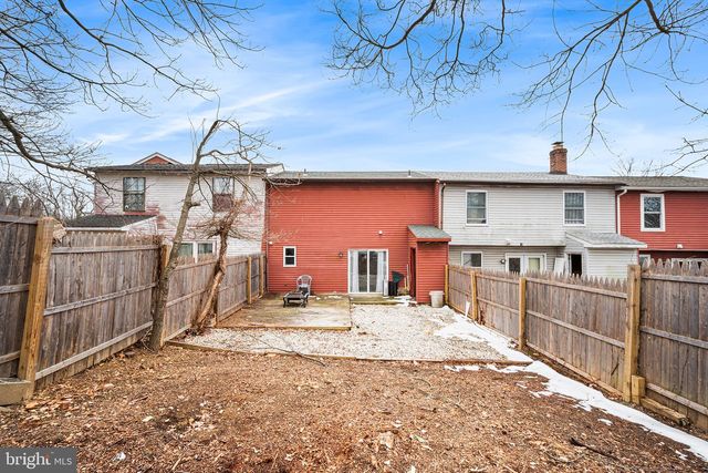 69 EDINSHIRE RD, Sicklerville, NJ 08081