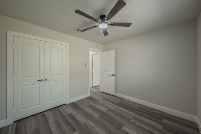 217 Cooper Drive, Hurst, TX 76053