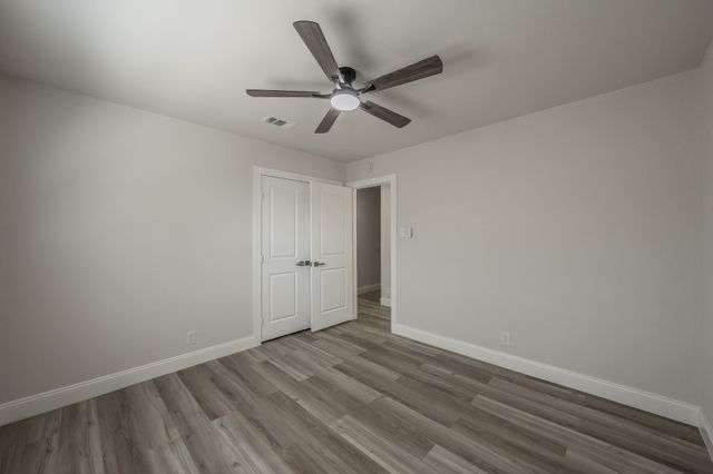 217 Cooper Drive, Hurst, TX 76053