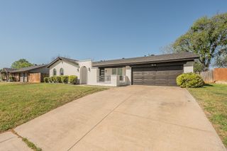 217 Cooper Drive, Hurst, TX 76053