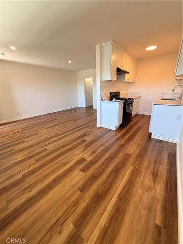 1651 golden gate 6, Los Angeles, CA 90026