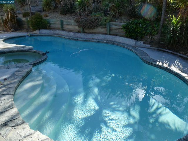 3445 Serpentine Dr, Antioch, CA 94509