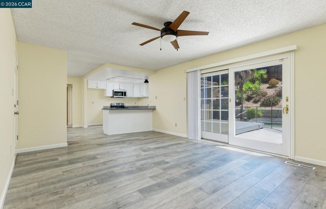 3445 Serpentine Dr, Antioch, CA 94509