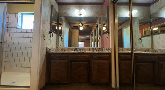 1205 Jamestown Street, Tulare, CA 93274