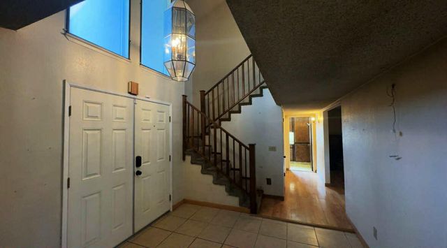 1205 Jamestown Street, Tulare, CA 93274