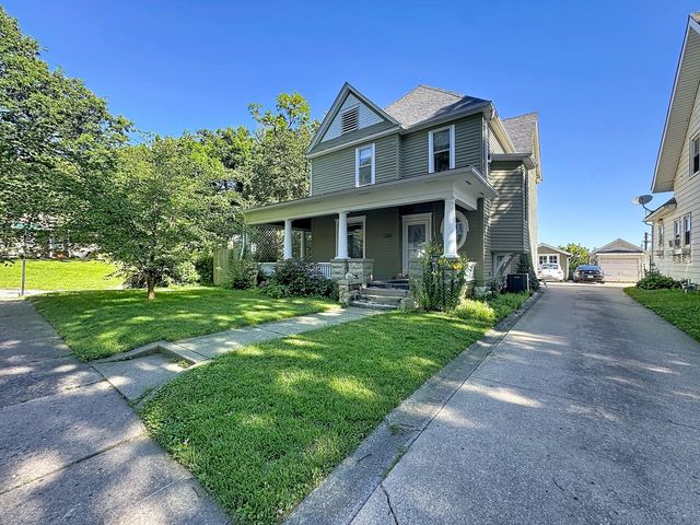 1519 11th Avenue, Moline, IL 61265
