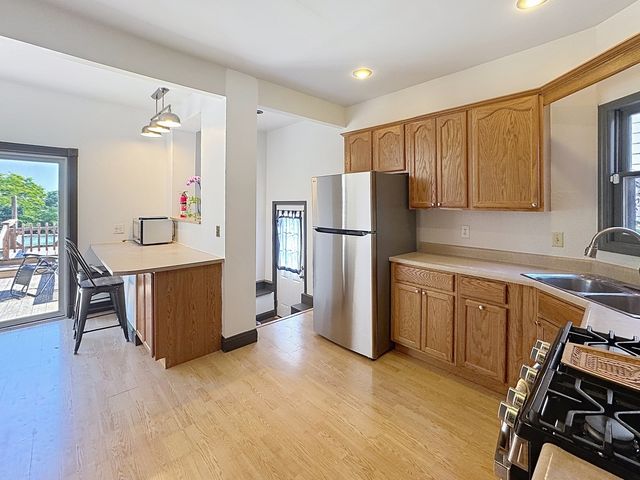 1519 11th Avenue, Moline, IL 61265