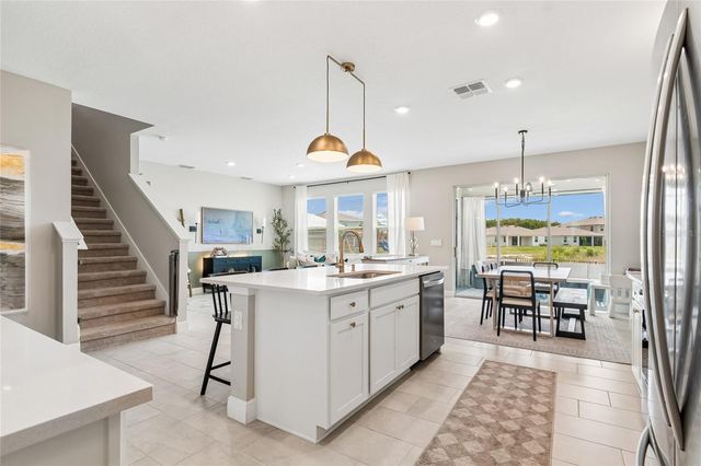 2510 WARREN ACRES BOULEVARD, Wesley Chapel, FL 33543
