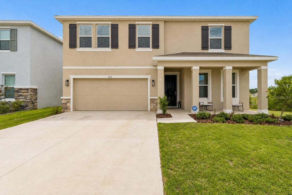 2510 WARREN ACRES BOULEVARD, Wesley Chapel, FL 33543